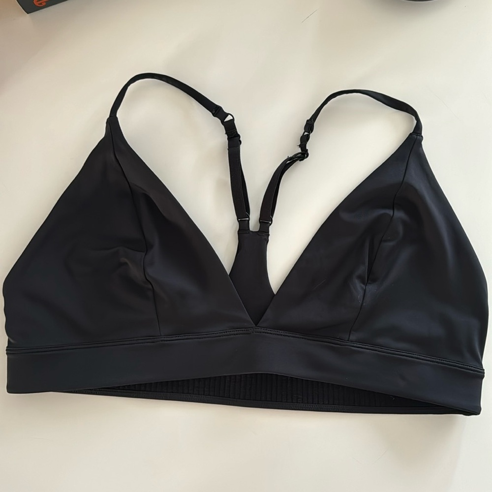Girlfriend Collective bralette